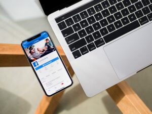 Social Media for Amateur Photographers: Getting Started and Best Practices 2 timothy hales bennett OwvRB M3GwE unsplash
